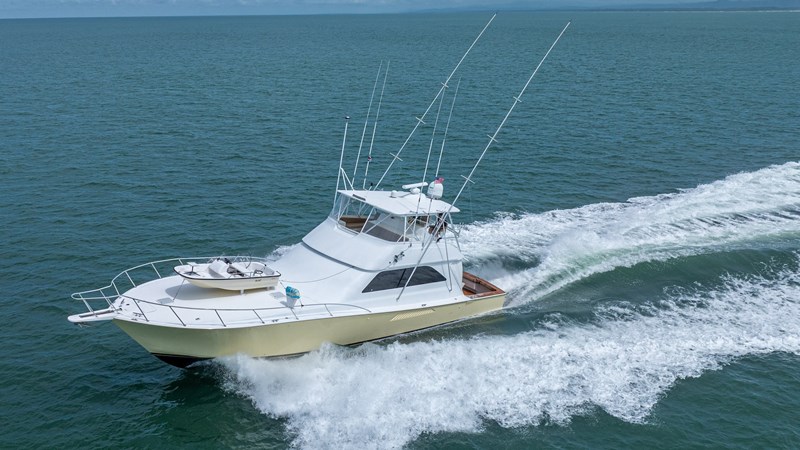 2002 Viking 61 Convertible