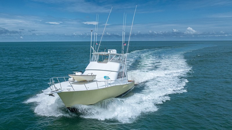 2002 Viking 61 Convertible