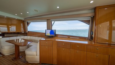 2002 Viking 61 Convertible