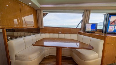 2002 Viking 61 Convertible