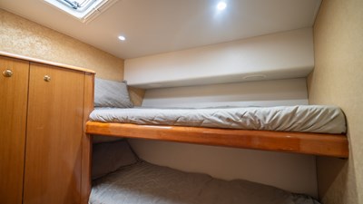 2002 Viking 61 Convertible