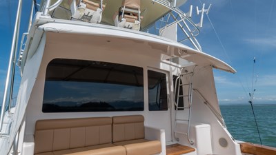 2002 Viking 61 Convertible