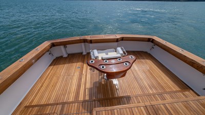 2002 Viking 61 Convertible