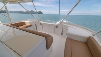 2002 Viking 61 Convertible