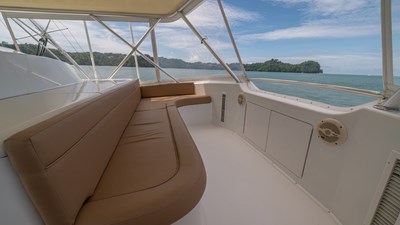 2002 Viking 61 Convertible