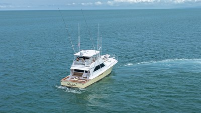2002 Viking 61 Convertible