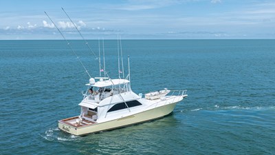 2002 Viking 61 Convertible