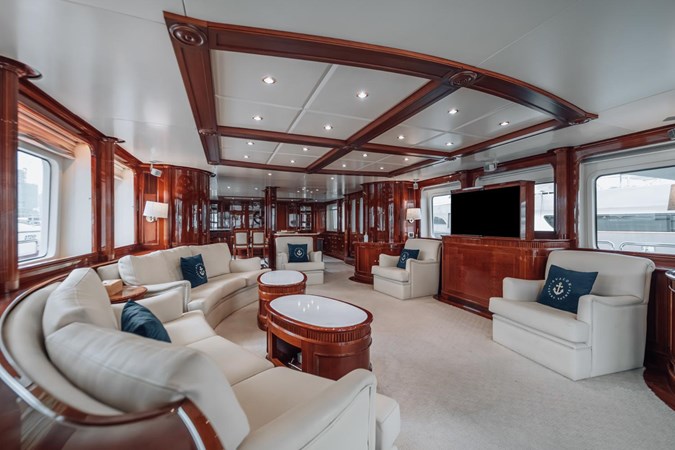 M/Y GALLUS