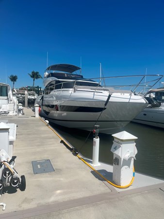 Stbd bow profile