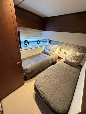 Stbd guest stateroom