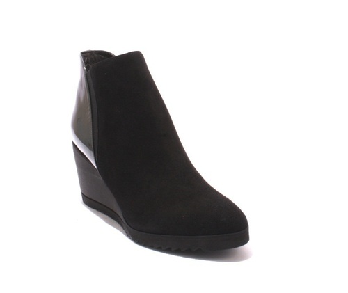 patent leather wedge boots