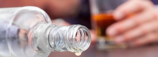 O álcool agudamente deixou de beber consequências