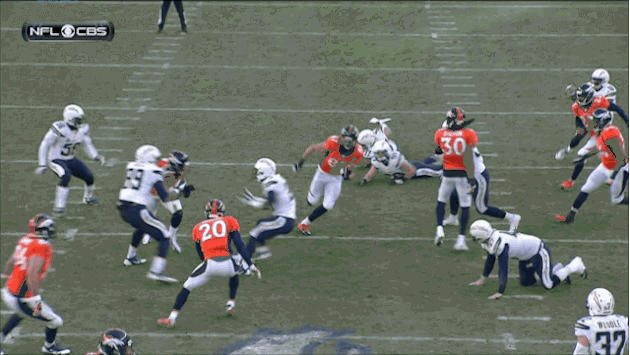 Eric Decker Breaks Several Tackles on Great Punt Return, Cannot Beat the Ground