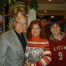 (left-right) Coach Vince Dooley, Angel Keenan-Bloom and Nicholas Bloom