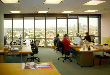 P1050360 These are the good designers who come to work early