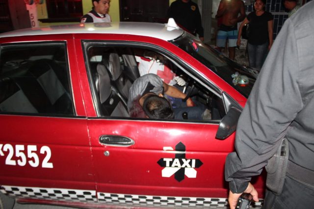 Campeche-Hoy-Taxista2