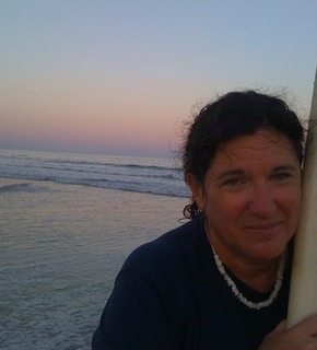 Me_surfboard_face_medium