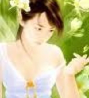 Green_garden_girl_medium