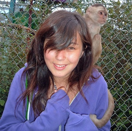 Tanya_and_capuchin_monkey_2