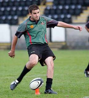 _4242479-web_rugby_medium