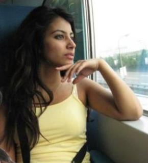 Shekha_train_china_medium