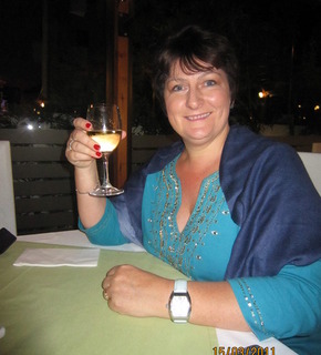 Cheers_medium