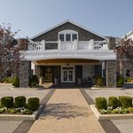 Atria Rye Brook Formerly Sterling Glen of Rye Brook
