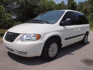 Photo of 2006 Chrysler Town & Country