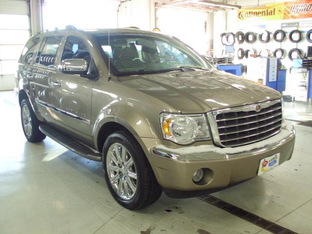 Photo of 2007 Chrysler Aspen