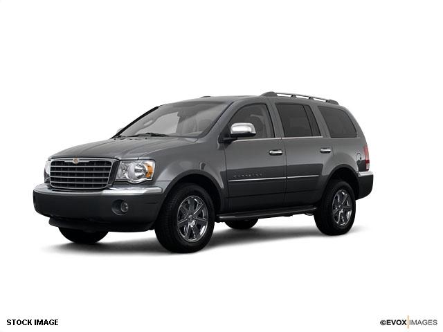 Photo of 2008 Chrysler Aspen
