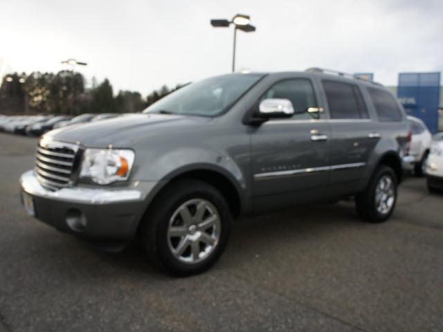 Photo of 2009 Chrysler Aspen