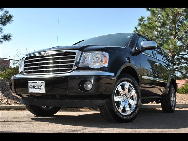 Photo of 2009 Chrysler Aspen