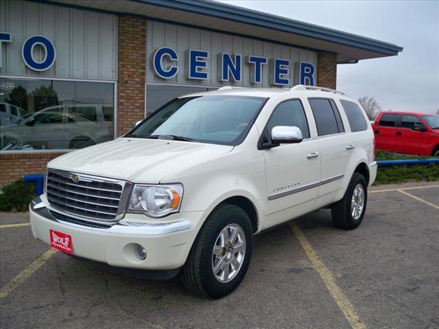 Photo of 2009 Chrysler Aspen