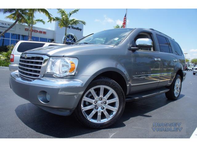 Photo of 2007 Chrysler Aspen