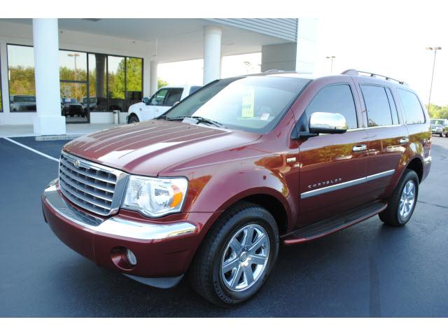 Photo of 2008 Chrysler Aspen