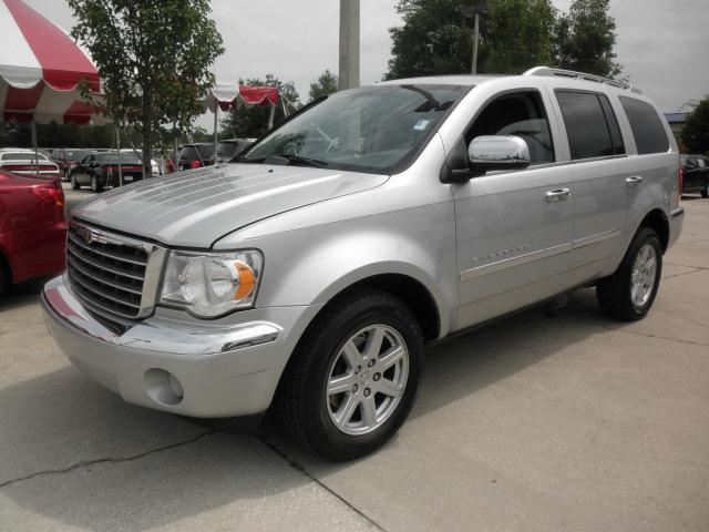 Photo of 2008 Chrysler Aspen