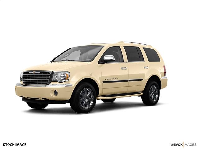 Photo of 2008 Chrysler Aspen