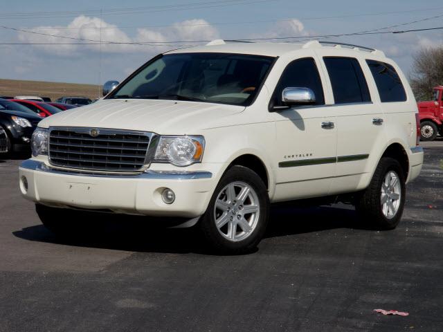 Photo of 2008 Chrysler Aspen