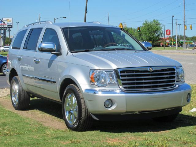 Photo of 2009 Chrysler Aspen