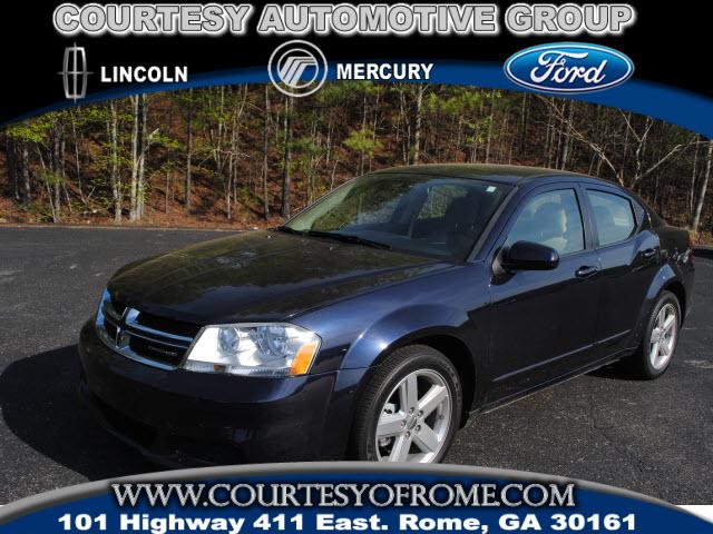 Photo of 2011 Dodge Avenger