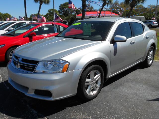 Photo of 2011 Dodge Avenger