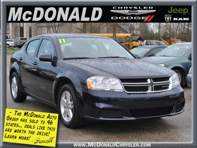 Photo of 2011 Dodge Avenger