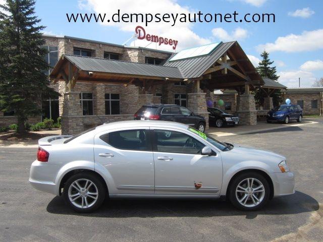 Photo of 2011 Dodge Avenger