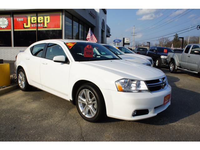 Photo of 2011 Dodge Avenger