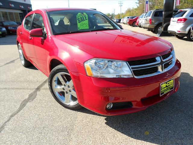 Photo of 2011 Dodge Avenger
