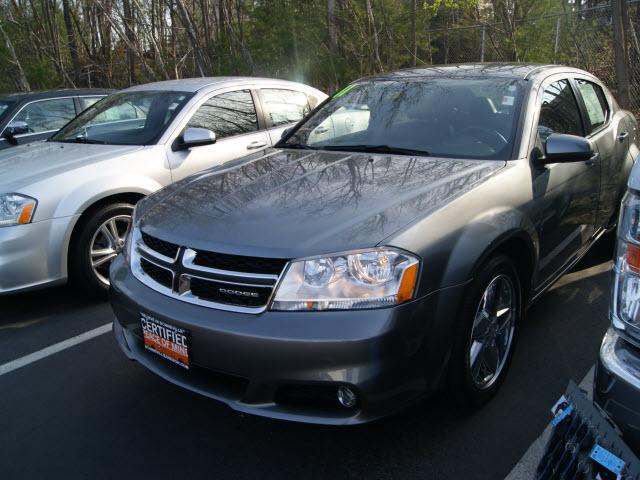 Photo of 2011 Dodge Avenger
