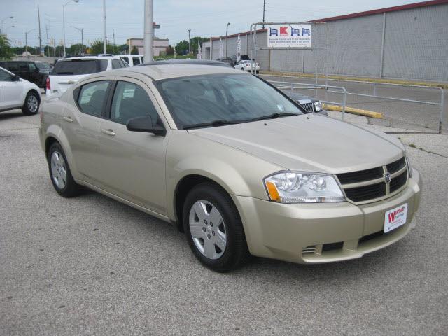Photo of 2010 Dodge Avenger