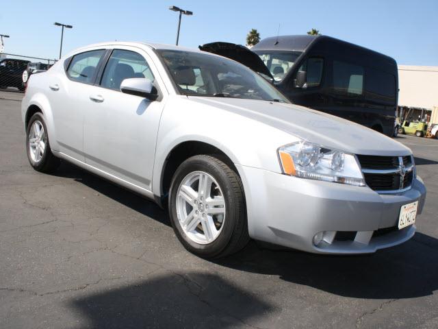 Photo of 2010 Dodge Avenger