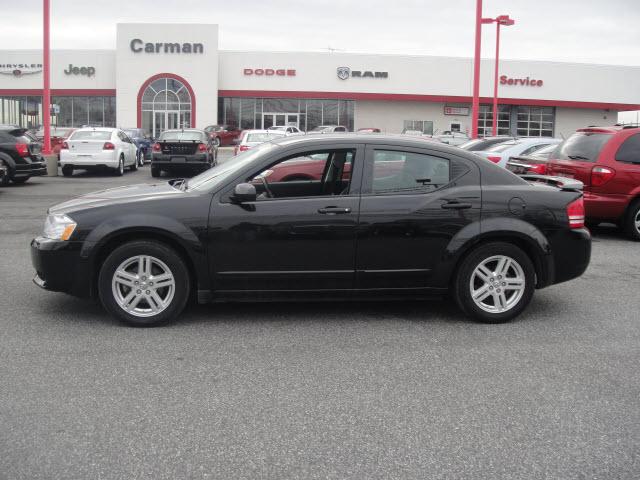 Photo of 2010 Dodge Avenger