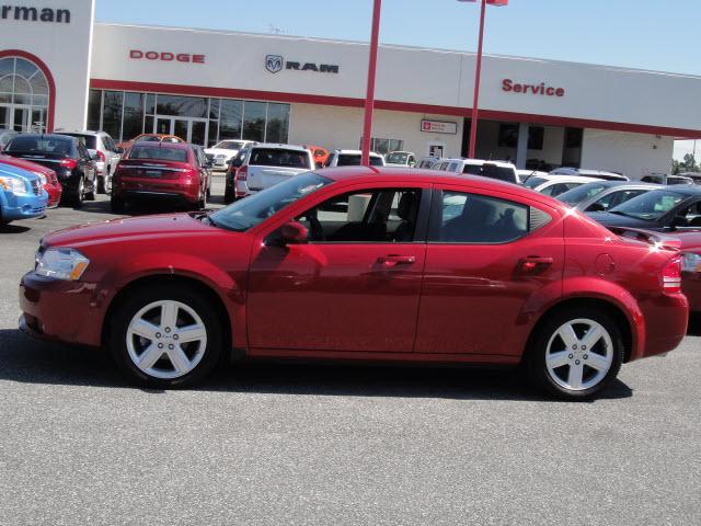 Photo of 2010 Dodge Avenger